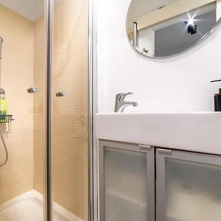 Apartment Charming Modern In Barrio De Letras *