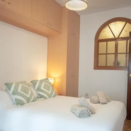 Cozy 3-bedroom With Balcony In Chamberi Temporal Fei5 * Madrid