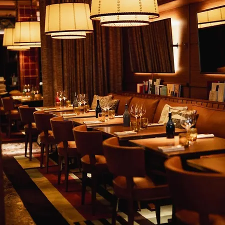 Brach - Evok Collection 5* Madrid