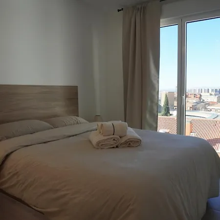 Duke 5torres Apartment