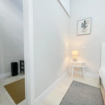 Tranquil Loft In Bernabeu Apartment *
