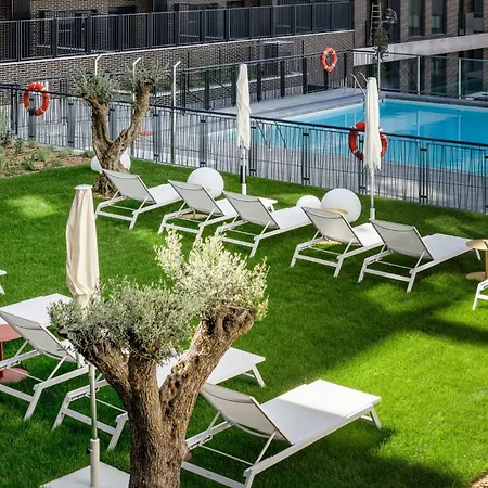 Alejandro Dumas Exclusive Living Apartment Madrid