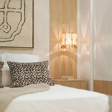 Luxury Design Quevedo-neptuno Apartment