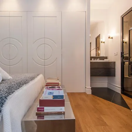 Luxury Design Quevedo-neptuno Apartment Madrid