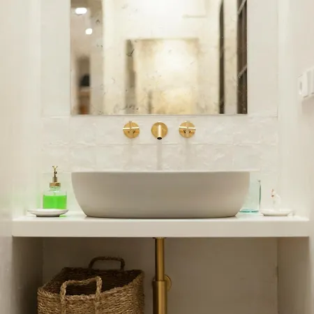 Luxury Design Quevedo-neptuno Apartment