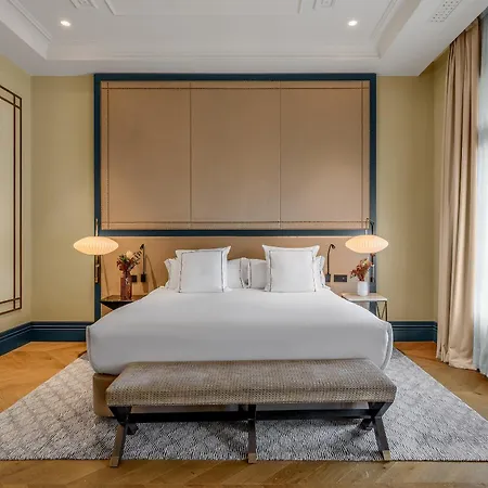 Hotel Coolrooms Palacio De Atocha 4*