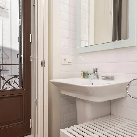 Minty - Galdo Apartment