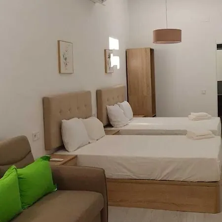 Apartment Recien Reformadas Vista Alegre