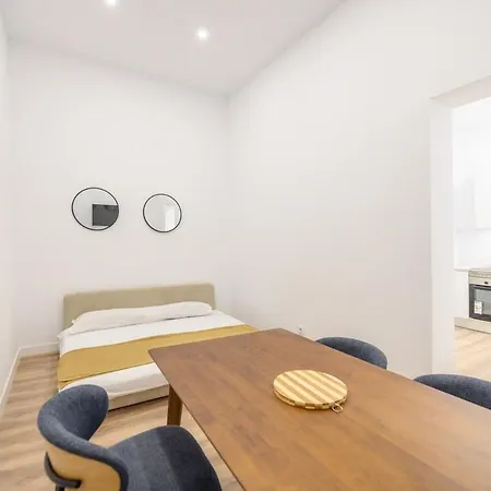 Apartment Comfort & Street Style - Your Perfe Floor Temporal Sbe35d Madrid