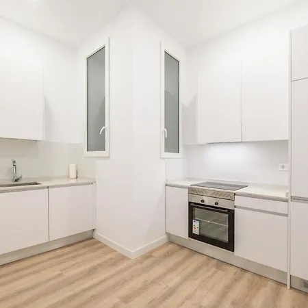 Comfort & Street Style - Your Perfe Floor Temporal Sbe35d Apartment