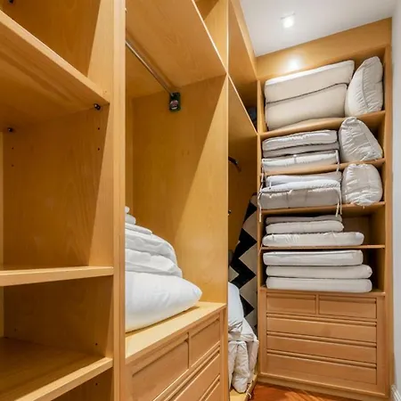Apartment 1 Bedroom 1 Bathroom Furnished - Salamanca - Modern Wterrace - Mintystay *