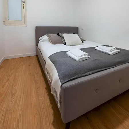 Апартаменты 4 Bedrooms 2 Bathrooms Furnished - Salamanca - Luxurious - Mintystay Мадрид