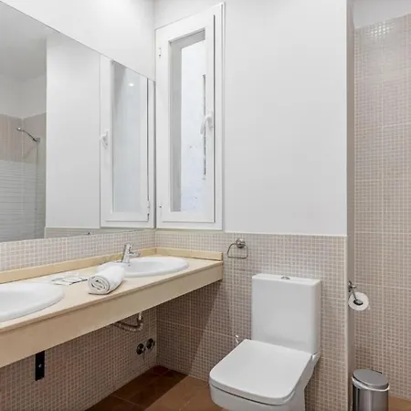 4 Bedrooms 2 Bathrooms Furnished - Salamanca - Refurbished - Mintystay Madrid