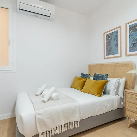 Apartment Stylish -4bedrooms 2bathrooms-salamanca *