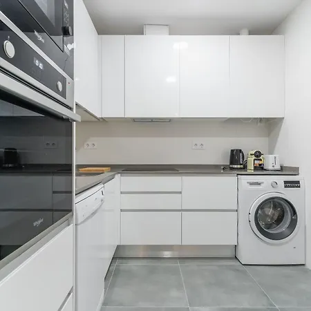 Stylish -4bedrooms 2bathrooms-salamanca Madrid