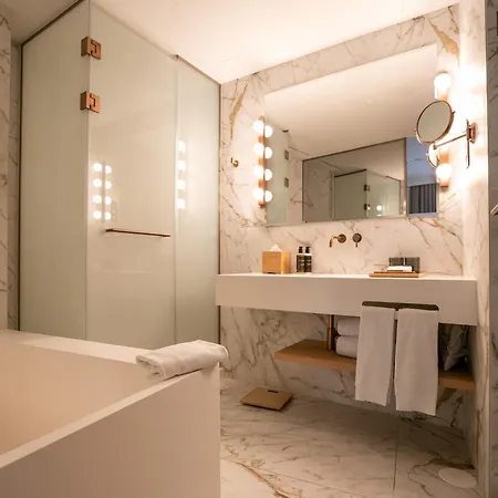 Umusic Hotel 5*