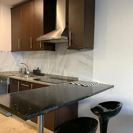 Refugio Madrileno Con Terraza Privada * Madrid