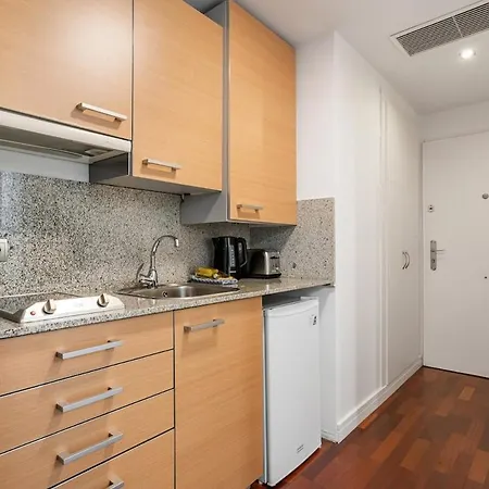 Apartment With Parking - 1b *