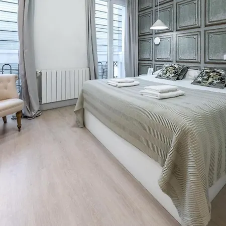3 Bedrooms 2 Bathrooms Furnished - Salamanca - Modern And Bright - Mintystay Apartment Madrid