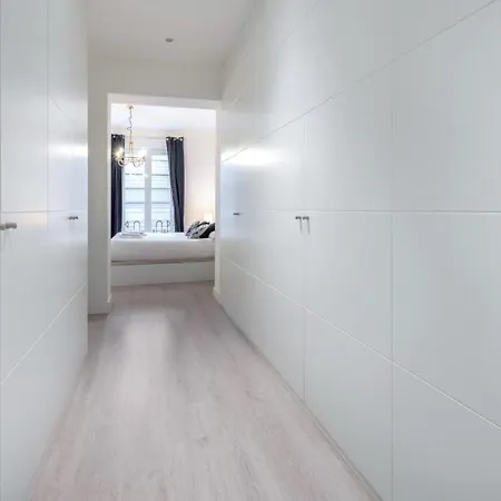 3 Bedrooms 2 Bathrooms Furnished - Salamanca - Modern And Bright - Mintystay * Madrid