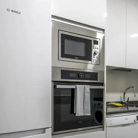 Apartment 3 Bedrooms 2 Bathrooms Furnished - Salamanca - Modern And Bright - Mintystay Madrid