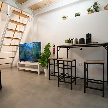 Loft A 10 Min Del Centro Historico De A Apartment