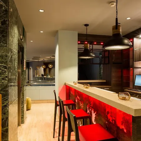 Leonardo Boutique Hotel