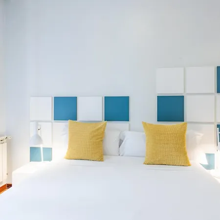 Aparthotel Smartr Chueca 3*