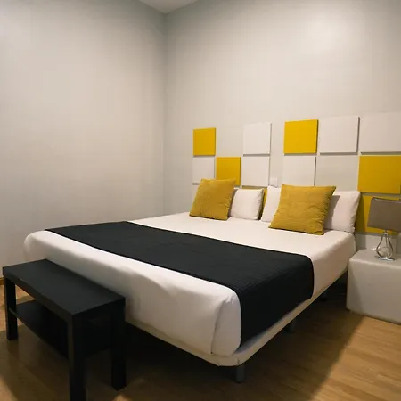 Smartr Chueca Apartmanhotel 3*