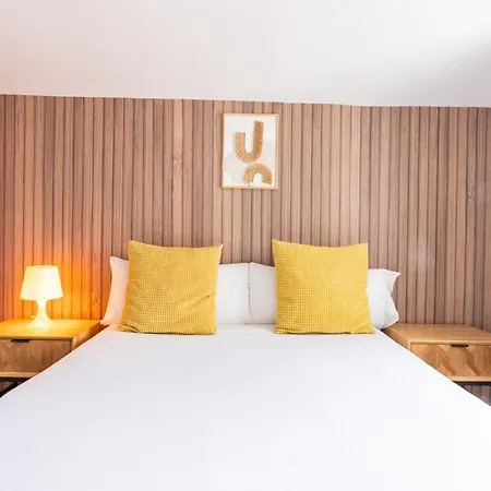 Aparthotel Smartr Chueca 3*
