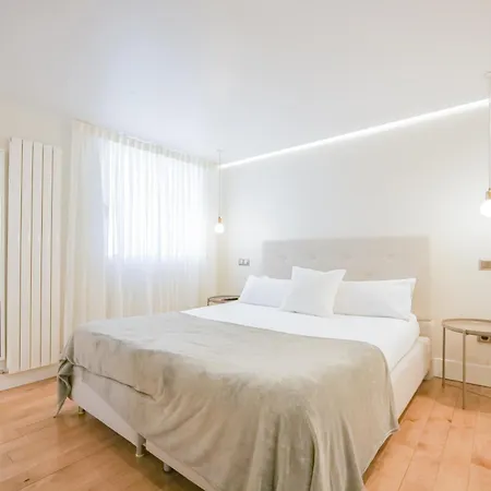Duplex De Lujo Junto Al Bernabeu Real Vakantiehuis Madrid