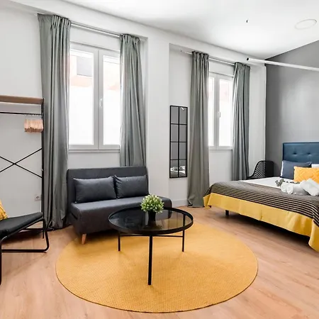 Charming Lucero Apartament *
