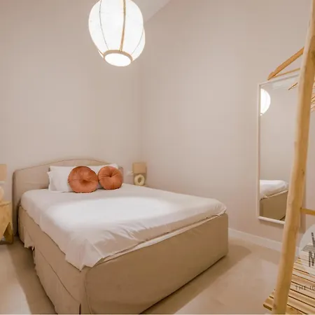 Apartamento Toque De 8 En Tesoro 6 E3