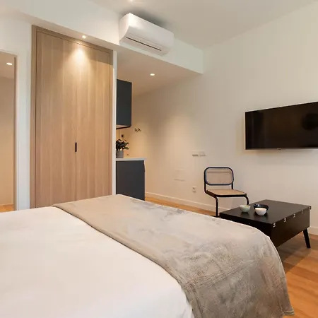 Catalina En Apartamento Madrid