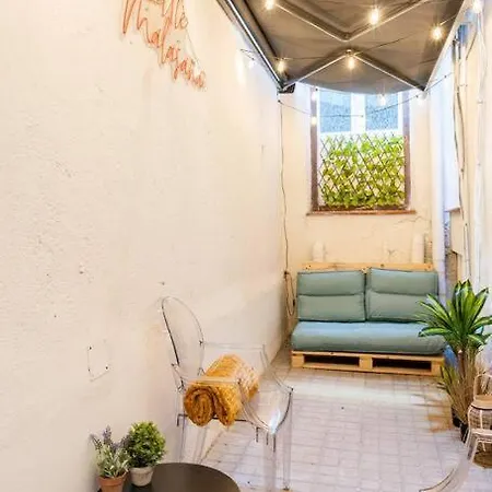 Apartment Little Malasana En Madrid. Madrid