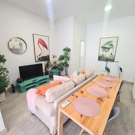 3 - 3 Banos - 8pax - Linea 5 De Metro Apartment