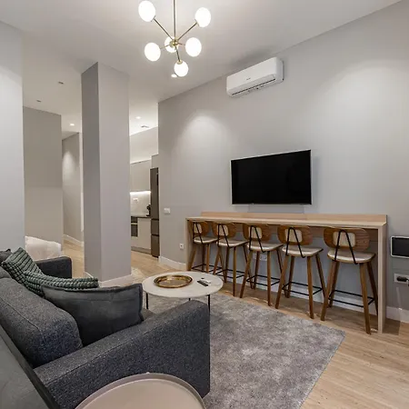 Apartment Waou Essence Iii Tirso De Molina - Corta Duracion