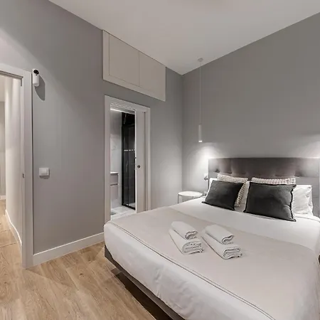 Waou Essence Iii Tirso De Molina - Corta Duracion Apartment *
