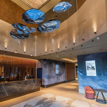 Hotell Vp Sognio Metropolitano 4*