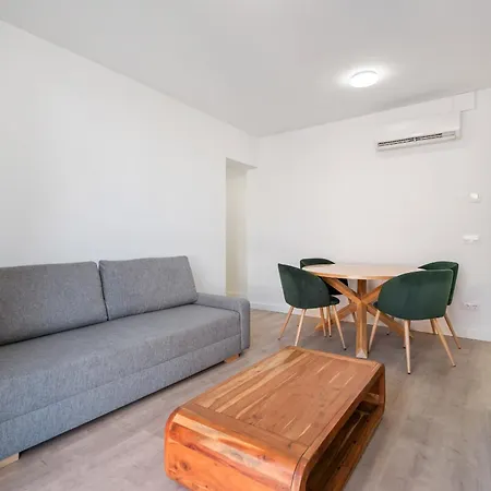 Inteligentes En Vallecas Apartment Madrid