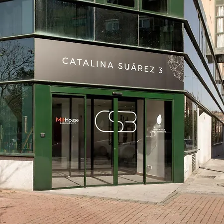 Catalina En Apartamento *