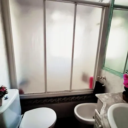 Coquette Private Double Homestay Madrid
