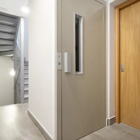 Riverside Con Parking Incluido Apartment