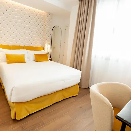 L&h Callao Selection Adults Only Guest house Madrid