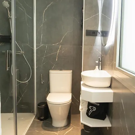 L&h Callao Selection Adults Only Guest house Madrid