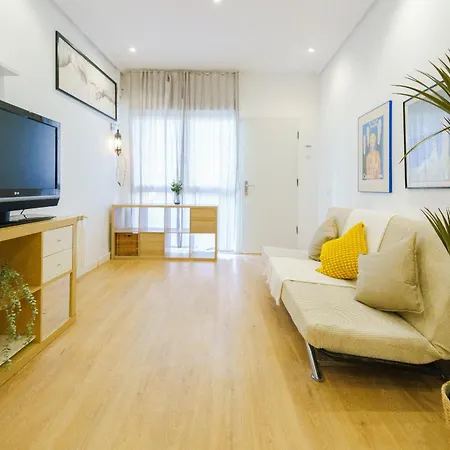 Cozy 2 Bedrooms In Temporal Atl43 * Madrid