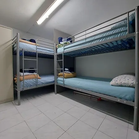 Hostel Bernabeu A 15 Minutos