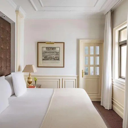 Fenix Gran Melia - The Leading Of The World