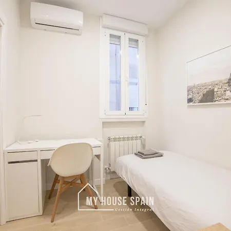 Myhousespain - Acogedor Piso Con Patio En Chamberi * Madrid