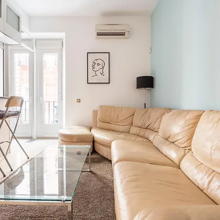 Exclusivo En El Centro By Bebalmy Madrid